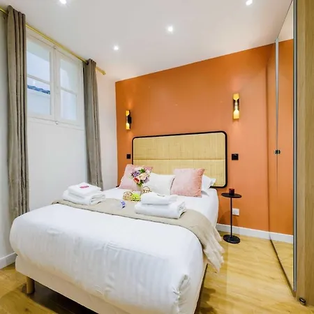 Stylish 3 Min From Haussmann, Sleeps4 아파트 *