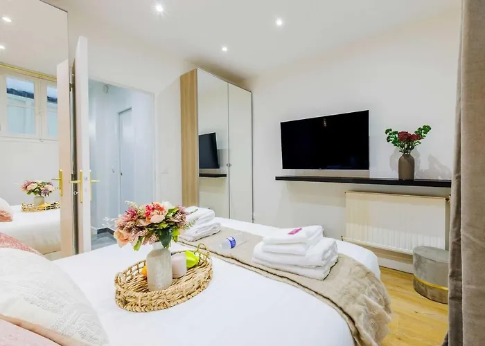Stylish 3 Min From Haussmann, Sleeps4 *